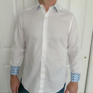 Host Pick🥳 Robert Graham NWT Dress Shirt